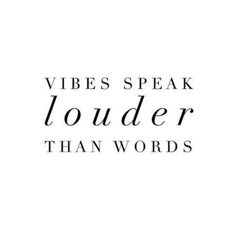 Good vibes only A Mothers Prayer, Ideal Quotes, Positive Energy Only, Prayer For Mothers, Hashtag Instagram, Quotes For Mom, Actress Life, Busy Mind, Life Messages