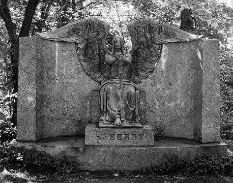 Story behind Haserot Black Angel monument - Monuments reveal Haserot Angel, Grave Monuments, Cemetery Angels, Weeping Angel, Stone Statue, Angel Statues, Black Angels, Photo Effects, Graveyard