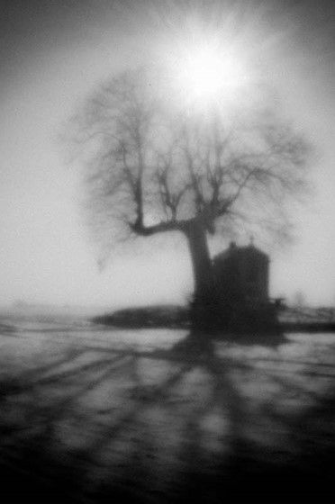 Pinhole Camera Photography, Digital Pinhole Photography, Camera Obscura Photography, Pinhole Camera Photos, Grain Photography, Pinhole Photography, Story Aesthetic, Vintage Lenses, Pinhole Camera