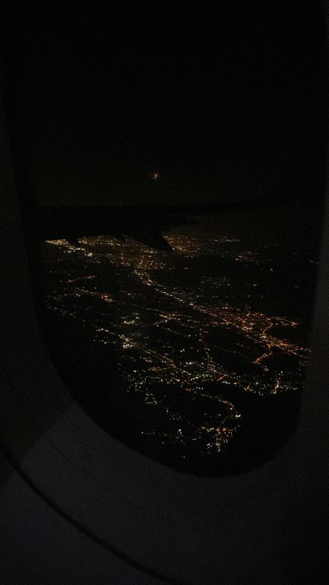 Night In Plane, Night Time Airplane View, Night Sky From Plane, Airport Photos Night Time, Aeroplane Night View, Dark Airport Aesthetic, Flying At Night Aesthetic, Flight Night View, Night Airport Aesthetic