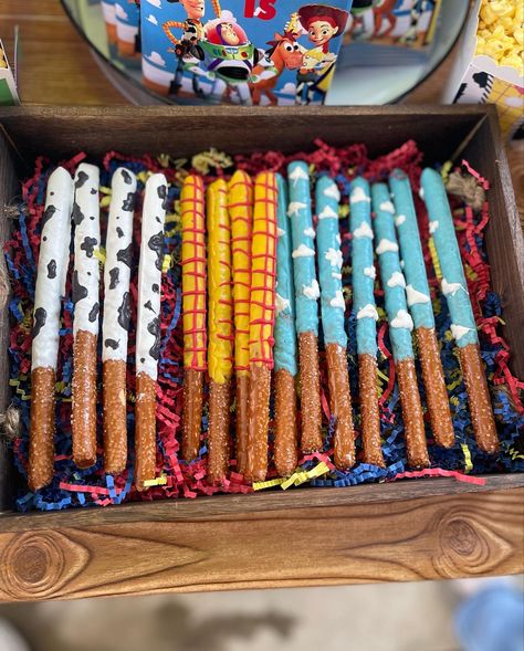 Toy Story Treats, Toy Story 1st Birthday, To The Infinity And Beyond, Woody Birthday, Toy Story Party Decorations, 2nd Birthday Party For Boys, Toy Story Baby, Boys 1st Birthday Party Ideas, Toy Story Theme