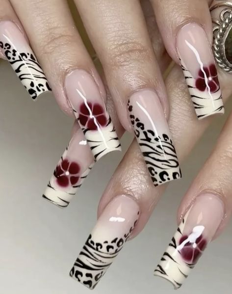 Paznokcie Hello Kitty, Zebra Nails, Cheetah Nails, Punk Nails, Edgy Nails, Grunge Nails, Girly Acrylic Nails, Dope Nail Designs, Leopard Nails