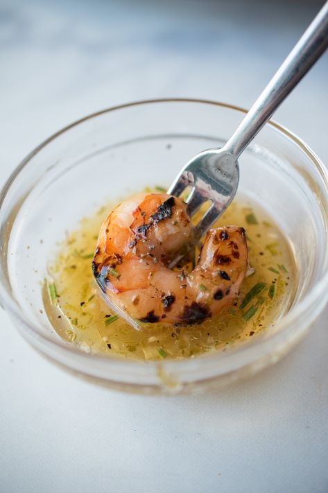 Lime Sauce For Fish, Key Lime Shrimp, Grilled Shrimp Recipes, Yummy Seafood, Lime Shrimp, Lime Sauce, Grill Recipes, Shrimp Dishes, Molecular Gastronomy