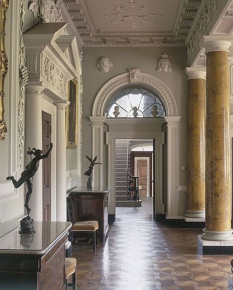 The ornate entrance hall in Castle Ward, Northern Ireland, looking towards the staircase hall. Phot Castle Ward, Entrance Foyer Design, Foyer Entrance, Hall Flooring, The Staircase, Entrance Foyer, Vintage Interiors, Classical Architecture, Grand Staircase