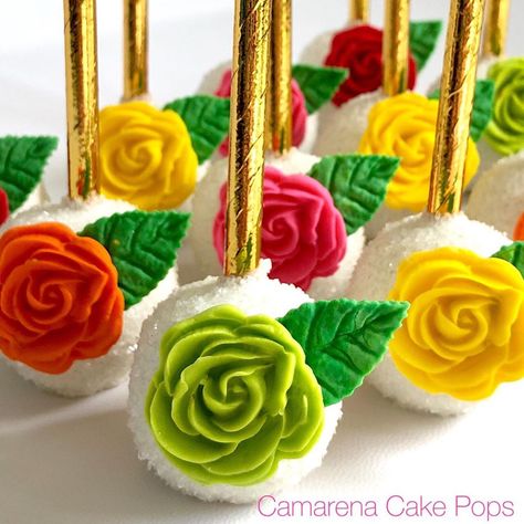 Mexican Cakepops, Mexican Dessert Table, Quince Decorations Ideas, Charro Theme, Christmas Cupcakes Recipes, Mexican Treats, Pop Ideas, Quince Decorations, 50th Bday