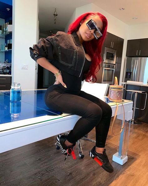 Jayda Wayda on Instagram: “Y’all remember when Wayda was a red head baddie? 💎🤩 #jaydawayda #jaydacheaves #amourjayda #gucci #offwhite #fashionnova” Jayda Wayda Outfit, Jayda Wayda, Cute Swag Outfits, Baddie Outfits Casual, Dope Outfits, Teenage Fashion Outfits, Swag Outfits, Looks Style