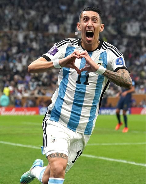 Soccer Celebrations, Argentina Logo, Argentina World Cup, Messi Fans, Chelsea Players, Argentina National Team, Birthday Party Games For Kids, Argentina Football, Neymar Football