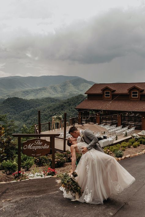 See The Magnolia Venue, a beautiful Knoxville/Middle Tennessee mountain wedding venue. Find prices, detailed info, and photos for Tennessee wedding… Gatlinburg Tn Wedding, July Wedding Colors, Wedding Colors Summer, Night Wedding Reception, Tennessee Wedding Venues, Smoky Mountain Wedding, Magnolia Wedding, Mountain Top Wedding, Mountain Wedding Venues