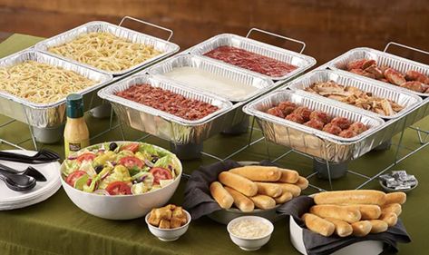 Mimmo’s Catering Olive Garden Catering, Ideas Para Catering, Pasta Station, Pasta Buffet, Olive Garden Pasta, Italian Buffet, Pasta Party, Pasta Bar, Catering Options