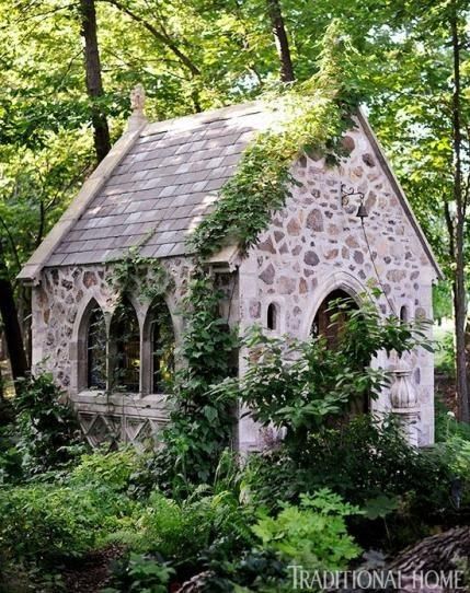 Private Home Chapels, Small Chapel Design, Family Chapel, Small Chapels, Garden Chapel, Garden Getaway, Home Chapel, Outdoor Chapel, Private Chapel