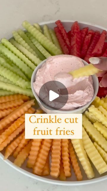 Vegan Bowls™ | Daily Vegan Recipes 🌱 on Instagram: "Crinkle cut fruit fries by @simplyhealthymama 🍟" Crinkle Cut Fruit, Fruit With Dip, Easy Chicken Thigh Recipes, Chicken Thigh Recipes Crockpot, Chicken Thigh Recipes Baked, Vegan Bowls, Fruit Dishes, Xmas Food, Chicken Thigh Recipes