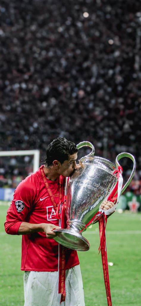 Ronaldo Phone Wallpaper, Soccer Wallpaper 4k, Manchester United Wallpapers 4k, Football Wallpapers 4k, Cr7 Wallpapers 4k, Cristiano Wallpaper, Ronaldo United, Cr7 Manchester United, Manchester United Wallpapers