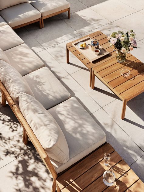 Tradition outdoor furniture by Povl B Eskildsen for Fritz Hansen Starlit Sky, Teak Outdoor Furniture, Modular Lounges, Outdoor Lounge Set, Teak Frame, Teak Outdoor, Teak Furniture, Fritz Hansen, Lounge Areas