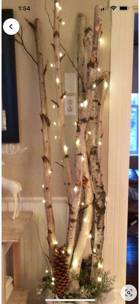 Birch Tree Light Decor, Tree Branch Arrangements, Birch Tree Decor Christmas, Branch Ideas, Xmas Window Decorations, Log Decor, Birch Tree Decor, Birch Bark Crafts, Buffalo Plaid Christmas Decor