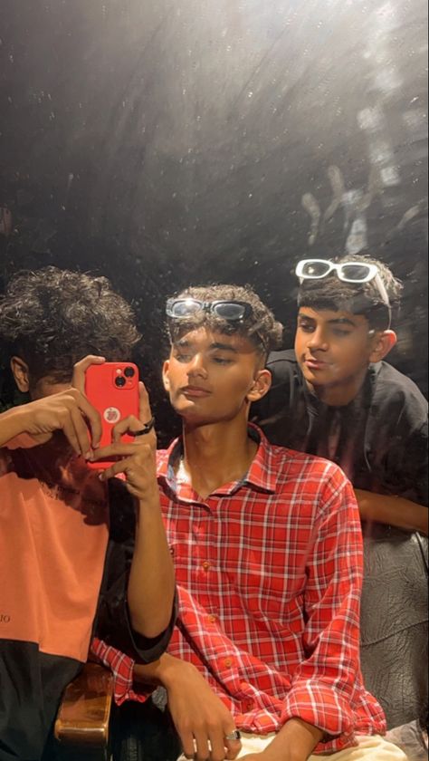 #aesthetic #friendship #mirrorselfies #friendshipgoals #brother Aesthetic Friendship, Learn Photo Editing, Blue Background Images, Face Pictures, Two Brothers, Friendship Goals, Blue Background, Background Images, Photo Editing