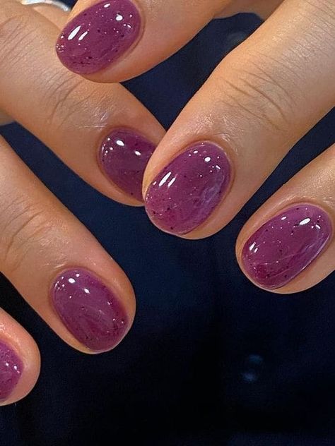 Korean purple nail design: grape Ash Purple Nails, Purple Nails 2024, Purple Nail Design, Korean Manicure, 귀여운 음식 그림, Purple Nail Polish, Purple Nail Designs, Purple Nail, Nails Only