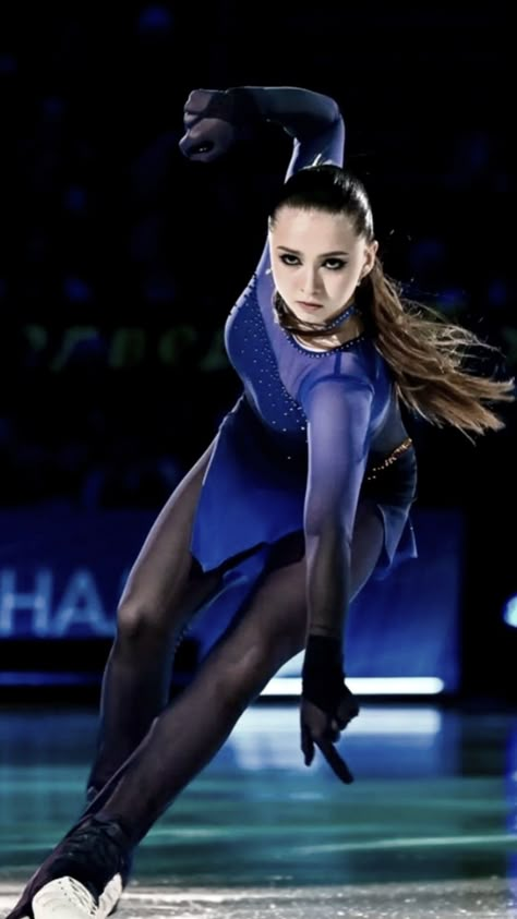 Kamila Valieva | figure skater Figure Skating Kamila Valieva, Kamila Valieva Aesthetic, Figure Skater Poses, Figure Skating Poses, Female Figure Skater, Skater Poses, Russian Figure Skating, Ice Skating Pictures, Figure Skating Quotes