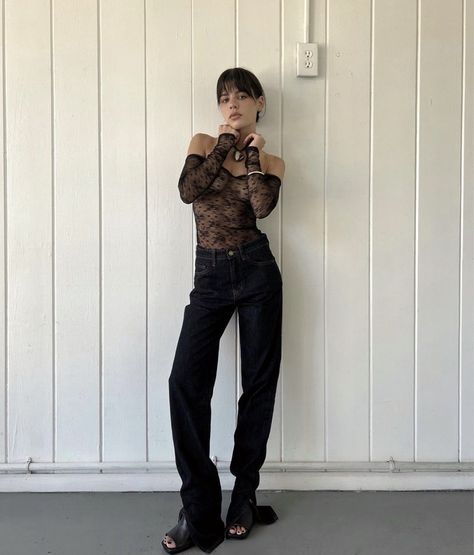 Jen Ceballos, Must Haves, Fashion Inspo, My Style, Pants, How To Wear, Clothes, Instagram, Trousers