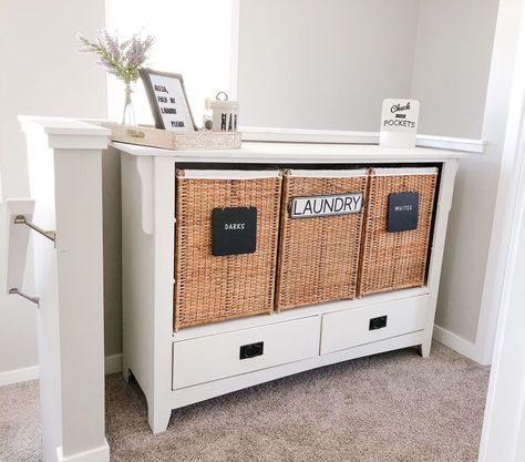 Do you have an old dresser laying around?Don’t throw it out!!!!When I redid our master bedroom and added a gorgeous DIY mantle, I had to move our old chunky dresser out of the room.Subject in question. In our upstairs, we have a little nook, that I never knew what to do with. It was the perfect spot to move to dresser too, until I figured out what I was going to do with it.I went back and forth with the idea of donating it or breaking it into pieces for the dump.DONATE. DESTROY. D Diy Wall Sconces, Diy Mantle, Laundry Station, Dresser Diy, Diy Laundry, Dresser Makeover, Old Dressers, Grid Style, Diy Flooring