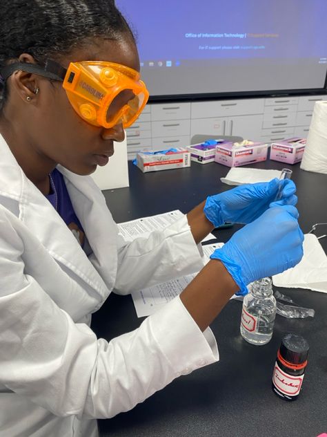 Science lab aesthetic Science Experiments Aesthetic, Science Internship Aesthetic, Lab Technician Outfit, Lab Internship Aesthetic, Black Women Stem Aesthetic, Chem Lab Aesthetic, Black Scientists Aesthetic, Lab Astethic, Lab Assistant Aesthetic