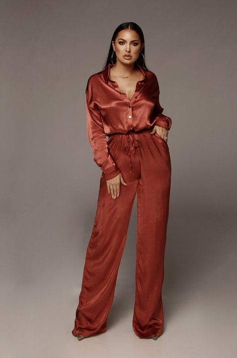 Silk Jumpsuit Outfit, Satin Jumpsuit Outfit, Silk Satin Outfit, Pattern Outfits, 2piece Outfits, Satin Fashion, Satin Jumpsuit, Silk Jumpsuit, Pants Outfit Casual