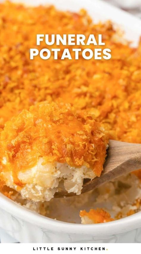 Hot Side Dishes For A Crowd, Crowd Potatoes, Casserole Bake, Veggie Snacks, Hot Dish, Potato Recipes Side Dishes, Potatoe Casserole Recipes, Pot Luck, Hash Brown