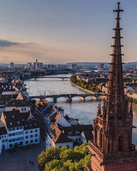 The most famous landmark in Basel. With its red sandstone walls, colourful roof tiles and twin towers, no other building adorns the cityscape of Basel like the Cathedral. . . . #switzerland #swiss #swissalps #baselswitzerland #baselcity #basel #switzerland_bestpix #switzerland_destinations #switzerlandtrip #switzerlandtourism #switzerlandvacations Basel City, Switzerland Destinations, Switzerland Tourism, Red Sandstone, Sandstone Wall, Basel Switzerland, Europe Photos, Have A Great Weekend, Switzerland Travel