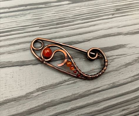 Рад поделиться последними новинками в моем магазине #etsy shop: Shawl Pin, Scarf Pin, Sweater Brooch Shawl Pin Copper Wire Scarf or Sweater Pin Fibula Wire Wrapped Jewelry Copper Brooch https://etsy.me/3W6KMdX #devoki #jewelry #treeshawlpin #shawlpin #copperwire #sweat Wire Wrapped Brooch, Wood Shawl Pins, Shawl Pin, Wire Shawl Pin Tutorial, Copper Shawl Pin, Sweater Brooch, Star Shawl, Sweater Pin, Handmade Pins