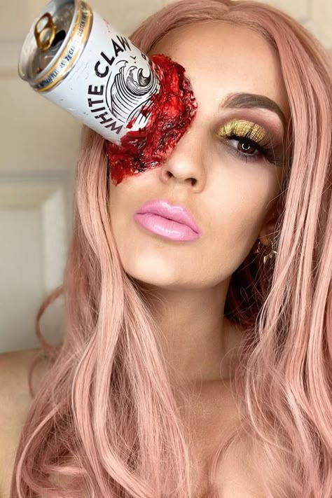 Gory Halloween Makeup, Creepy Makeup, Creepy Halloween Makeup, White Claw, Halloween Makeup Pretty, Face Art Makeup, Amazing Halloween Makeup, Halloween Makeup Inspiration, Horror Makeup