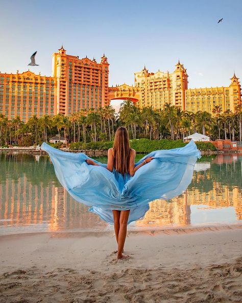 NATHALIE ARON • Travel Blogger on Instagram: “Throw your dress up in the air if you’re turning a year older today 😁💃🏻 • Patrick and me are both celebrating our birthday on the Bahamas…” Atlantis Bahamas, Things To Do Alone, Harry Potter Mugs, The Bahamas, Lifestyle Inspiration, Travel List, World Travel, Travel Decor, Africa Travel