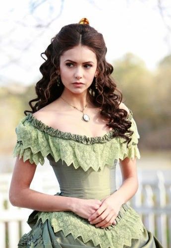 Reproduction Dress, love the hair style! Vampire Diaries Fashion, Katerina Petrova, Victorian Hairstyles, Bonnie Bennett, Katherine Pierce, Paul Wesley, Silk Gown, The Vampire Diaries, Mega Man