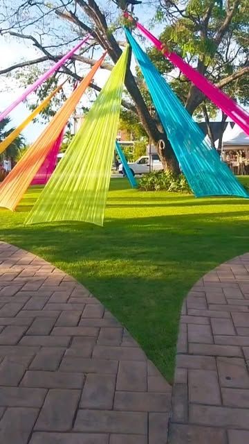 Mini Cafe Ideas, Holi Decor, Beach Carnival, Event Entry, Festival Themed Party, Monsoon Wedding, Resort Restaurant, Holi Party, Garland Wedding Decor