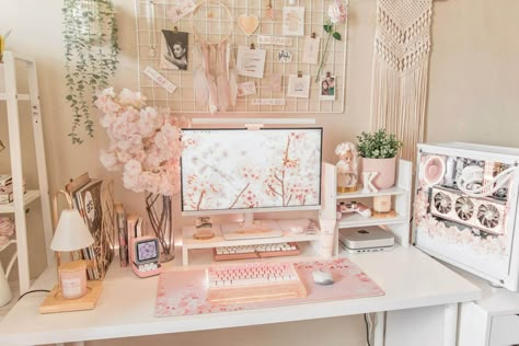 Pretty Desk, Pretty Desks, Cozy Desk, Study Desk Decor, Pink Desk, Aesthetic Desk, Pink Office, Gamer Room Decor, Desk Inspiration