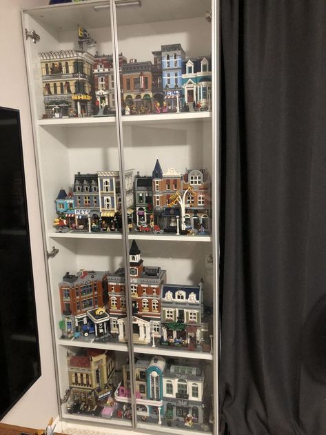 Lego Collection Display Ideas, Lego Collection Display, Lego Room Decor, Lego Display, Billy Bookcase, Lego Room, Lego Storage, Lego Photography, Smart Auto