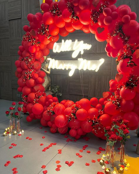 Round Arch Balloon Decor, Proposal Dinner, Balloon Proposal, Decor Event, Marriage Proposal, Marriage Proposals, My Job, Joy And Happiness, Balloon Decorations