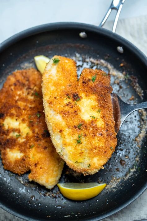 Parmesan Crusted Tilapia is the perfect weeknight dinner recipe, made with simple ingredients like fresh tilapia, gluten free breadcrumbs, and parmesan cheese for the perfect crispy coating, ready in under 30 minutes! Gluten Free Breadcrumbs, Fresh Tilapia, Parmesan Crusted Fish, Crusted Fish, Parmesan Crusted Tilapia, Easy Suppers, Crusted Tilapia, Gluten Free Bread Crumbs, Tilapia Recipes