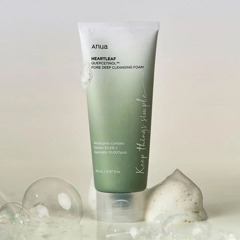 The Anua Heartleaf Quercetinol Pore Deep Cleansing Foam is perfect for acne-prone skin. It uses Houttuynia Cordata Powder to gently remove dead skin and waste from pores while Quercetinol helps to sooth any irritation. Heartleaf powder, which is finely ground to a concentration of 3,000ppm, effectively eliminates impurities and exfoliates dead skin cells from even the most hard-to-reach areas of the pores. Quercetinol which is the quercetin, effective for curing inflammations, extracted from... Anua Pore Deep Cleanser, Anua Heartleaf Cleanser, Anua Cleansing Foam, Anua Cleansing, Hair Strengthening Mask, Oily Sensitive Skin, Ni Idea, Foaming Facial Cleanser, Korean Products