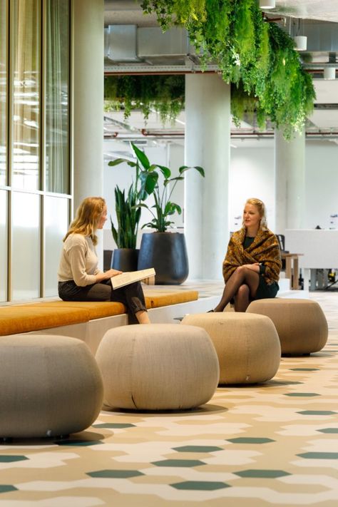 The design embodies the way we look at future offices. The green oasis allows users to optimally break out, as a counterbalance to the work hours at their desks. It provides the perfect setting to build a community for the people working at Rabobank.
⁠#fokkemapartners #creatingcommunities #architect #designer #project #architecture #inspiration #design #space #creative #archilovers #rabobank #interior #interiordesign #interiorstyling #detailsmatter #wellbeing #architecturephotography Office Wellbeing, Green People, Project Architecture, Future Office, Build A Community, Green Oasis, Architecture Inspiration, Break Out, Urban Design