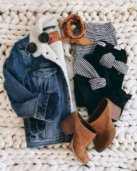 Fun Winter Outfits Winter Outfits For School, Clothes And Shoes, Outfit Jeans, Jacket Outfit, Thanksgiving Outfit, Denim Jacket Women, Looks Style, Mode Inspiration, Outfit Casual