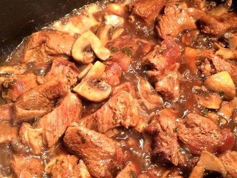 Veal Stew Meat Recipes, Veal Stew Recipes, Stew Meat Recipes Stove Top, Scallopini Recipes, Veal Cutlet Recipes, Veal Dishes, Stew With Mushrooms, Cutlet Recipes, Cow Meat