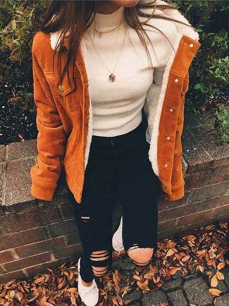 Daily Dress Me, Rocker Girl, Perfect Fall Outfit, Fashion 90s, Womens Blouses, Causal Outfits, Winter Mode, Fashion Hacks, Jeans Fashion