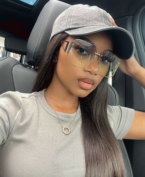 Cute Ball Cap Outfits, Big Chop Natural Hair, Car Selfies, Glasses Fashion Women, Sassy Outfit, Effortlessly Chic Outfits, Girls Braids, Casual Day Outfits