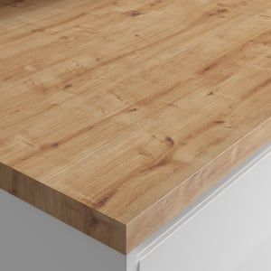 This Laminate Worktop features realistic looking knots and imperfections, and a wooden heart texture so it looks and feels like wood, with the high performance of laminate. In a natural warm brown, the Mountain Oak laminate will be equally at home in a cosy rustic space or contemporary inspired kitchen. Match with the Mountain Oak upstand or breakfast bar for a coordinated design finish. Oak Countertop, Kitchen Ideas Oak Worktop, Oak Kitchen Worktop, Light Grey Kitchen Oak Worktop, Oak Laminate Worktop Kitchen, Solid Wood Kitchen Worktops, Small Cottage Interiors, Wood Countertops Kitchen, Formica Laminate