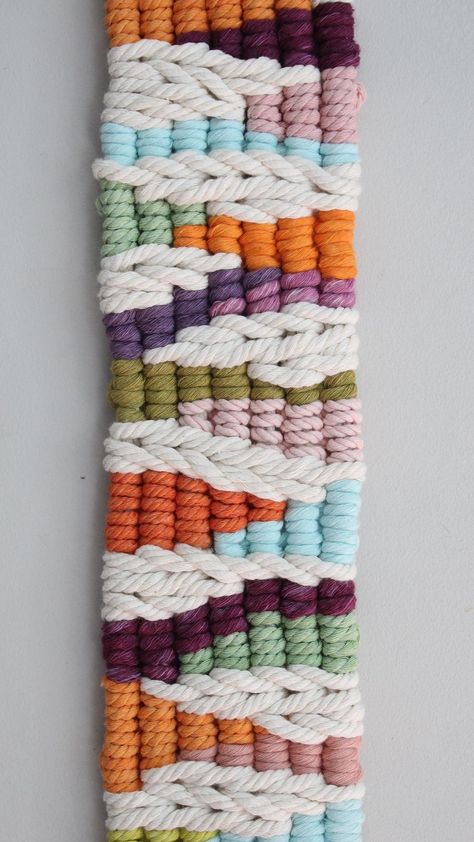 sonya.benham on Instagram: How I add “soumak” weave to my macrame pieces. I’m not a weaver and for some reason I really struggle with changing directions with this… Soumak Weaving, Weaving Patterns Design, Yarn Painting, Patterns Design, Twist Knot, Weaving Patterns, Embroidered Friendship Bracelet, Macrame, Pattern Design