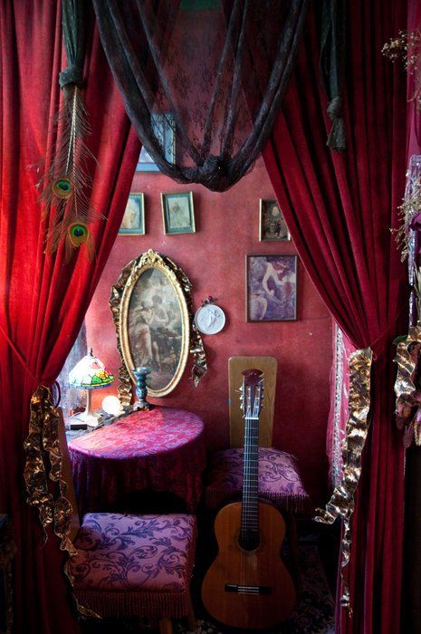 ..have a Tarot table(room) like this one.. from The Sword and Rose in SF.: Dark Bohemian Decor, Victorian Bohemian Decor, Dark Bohemian, Apartment Door, Dream Studio, Curtain Ideas, Bohemian Interior, Decoration Inspiration, Bohemian Home