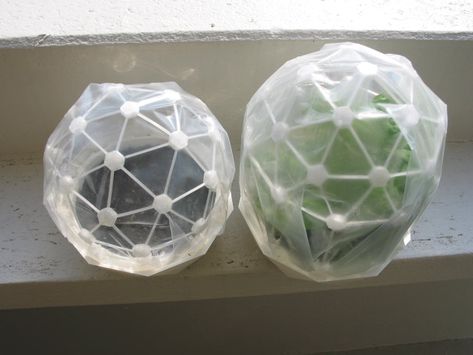 Flexible Mini Greenhouse-Dome with Pot (clickable) by graph - Thingiverse Greenhouse Dome, 3d Printing Projects, Mini Greenhouse, 3d Printer, 3d Printing