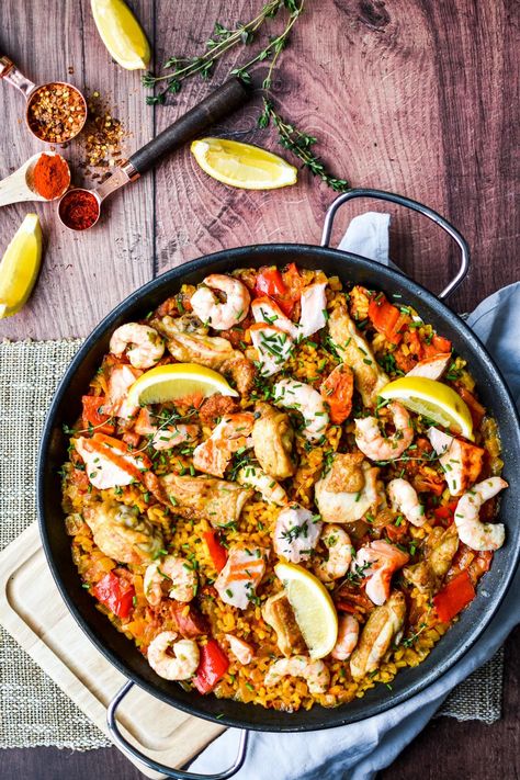 Salmon Paella, Chorizo Chicken, Parmesan Crusted Zucchini, Spanish Dinner, Rice Shrimp, Chicken Paella, Raw Prawns, Spanish Paella, Salmon And Shrimp