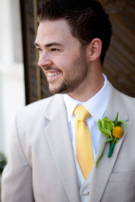 smiling groom in light gray suit with golden yellow tie and boutonniere - photo by Seattle based wedding photographers La Vie Photography Yellow Boutonniere, Light Suit, Wedding Dress 2013, Light Grey Suits, Tan Suit, Wedding Photo Gallery, Bridal Gowns Mermaid, Yellow Tie, Wedding Inspiration Board