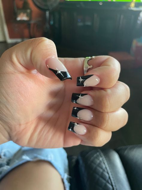 Dark Color Nails, Black French Tips, Latest Nail Trends, Acrylic Nail Ideas, Prom 2023, Classy Acrylic Nails, Black French, Color Nails, French Tips