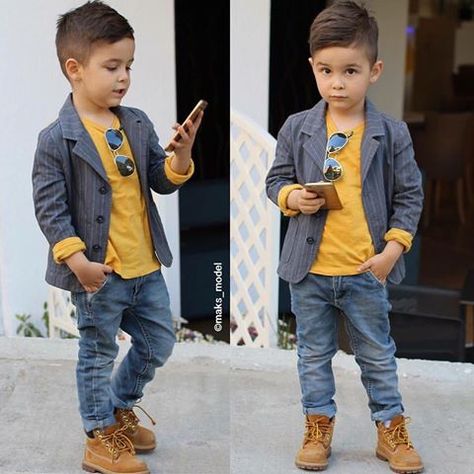 Comfortable Stylish Outfits, Boys Dressing Style, Stylish Boy Clothes, Kids Wear Boys, Baby Boy Haircuts, Kids Dress Boys, Fashionable Kids, Dress Better